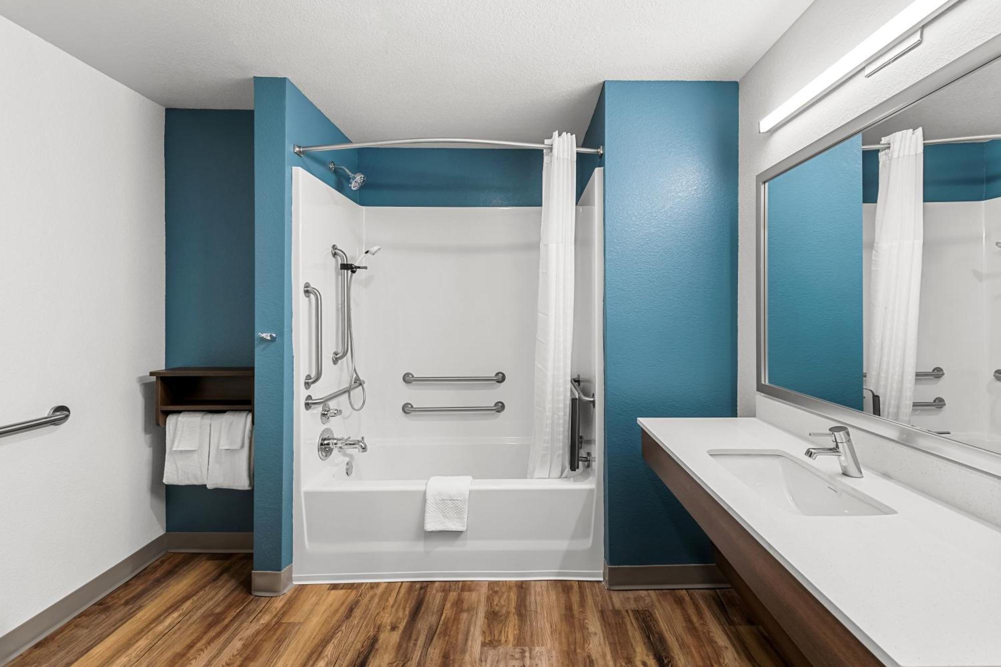 Woodspring Suites Kansas City Airport Екстериор снимка