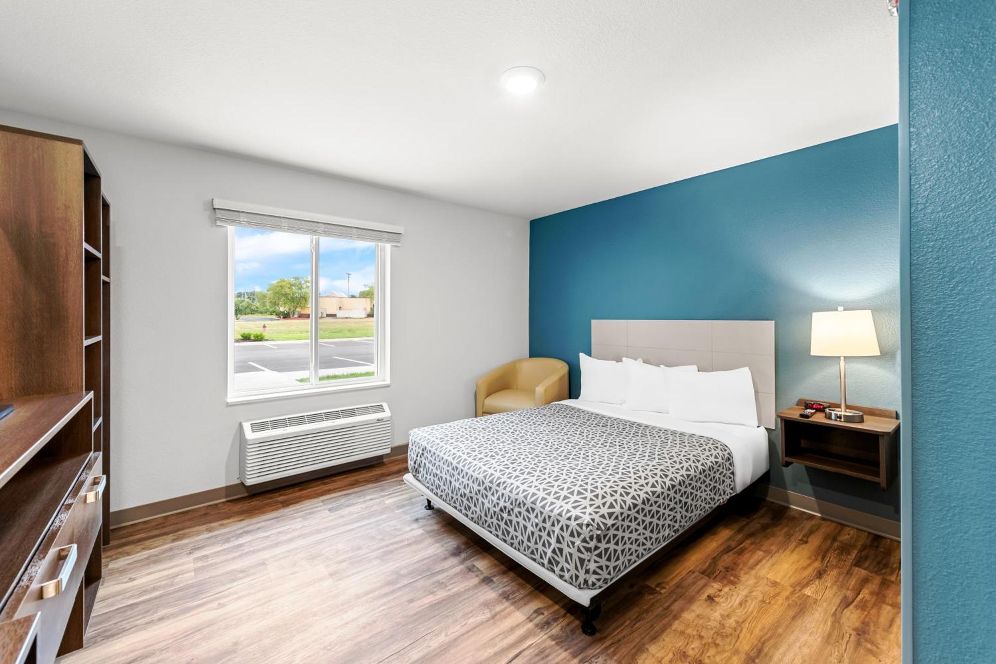 Woodspring Suites Kansas City Airport Екстериор снимка