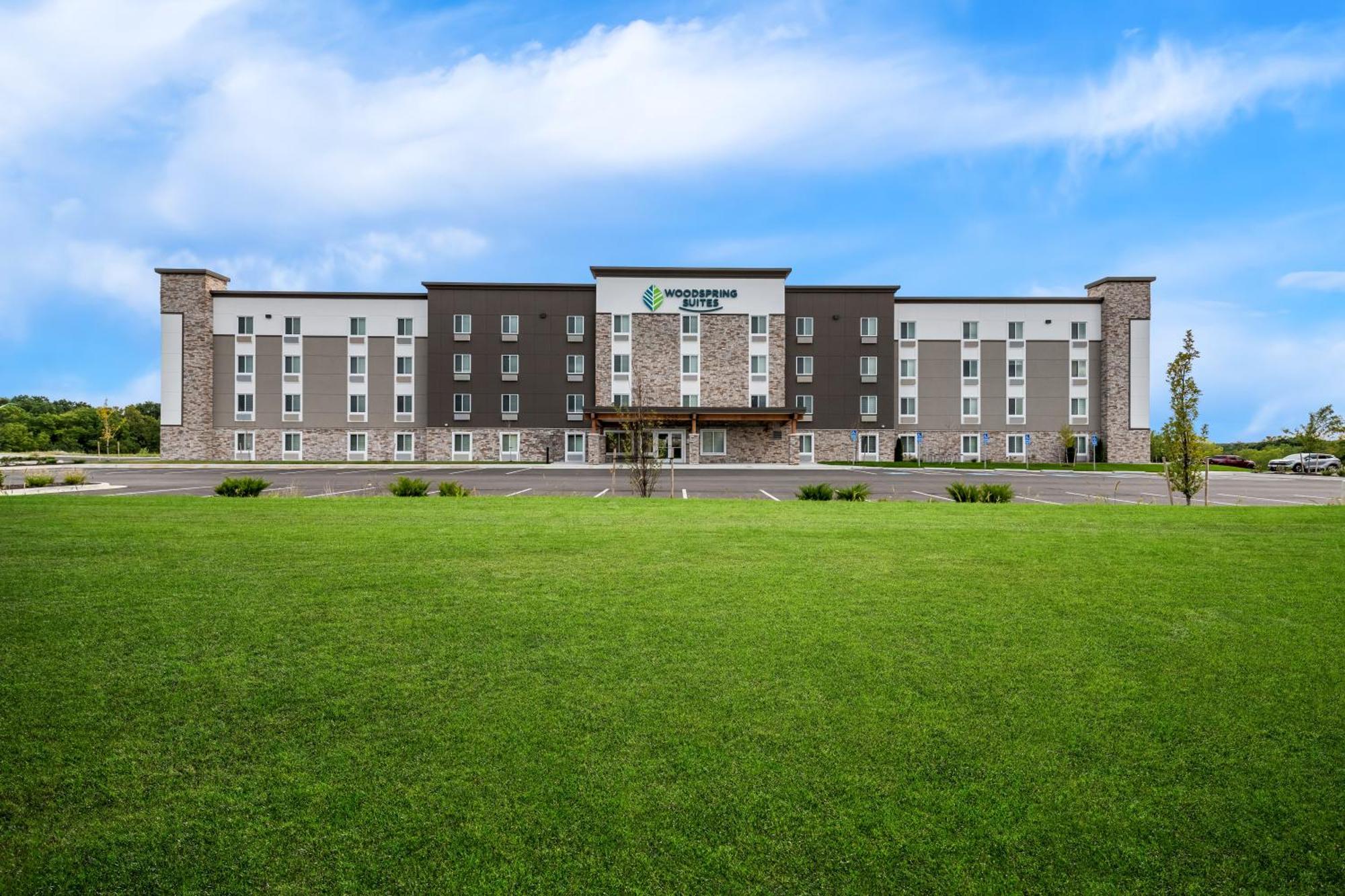 Woodspring Suites Kansas City Airport Екстериор снимка